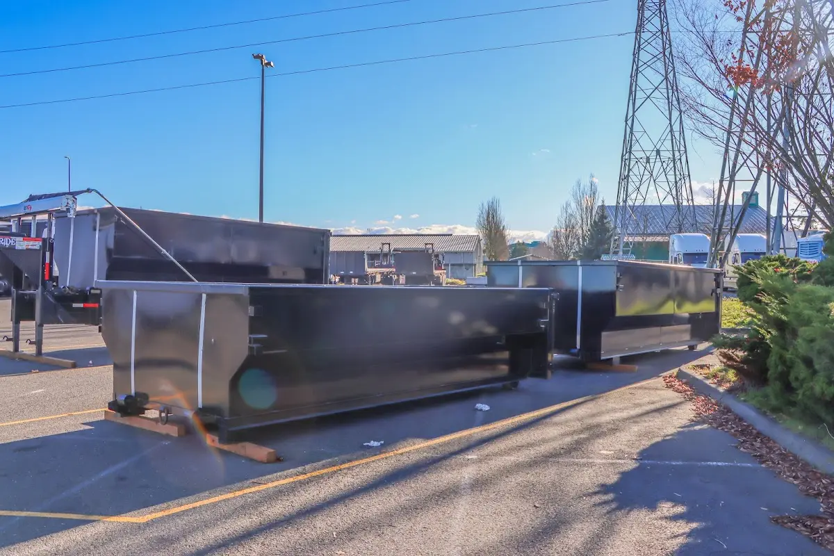 Professional dumpster rental and junk removal service in Cumberland